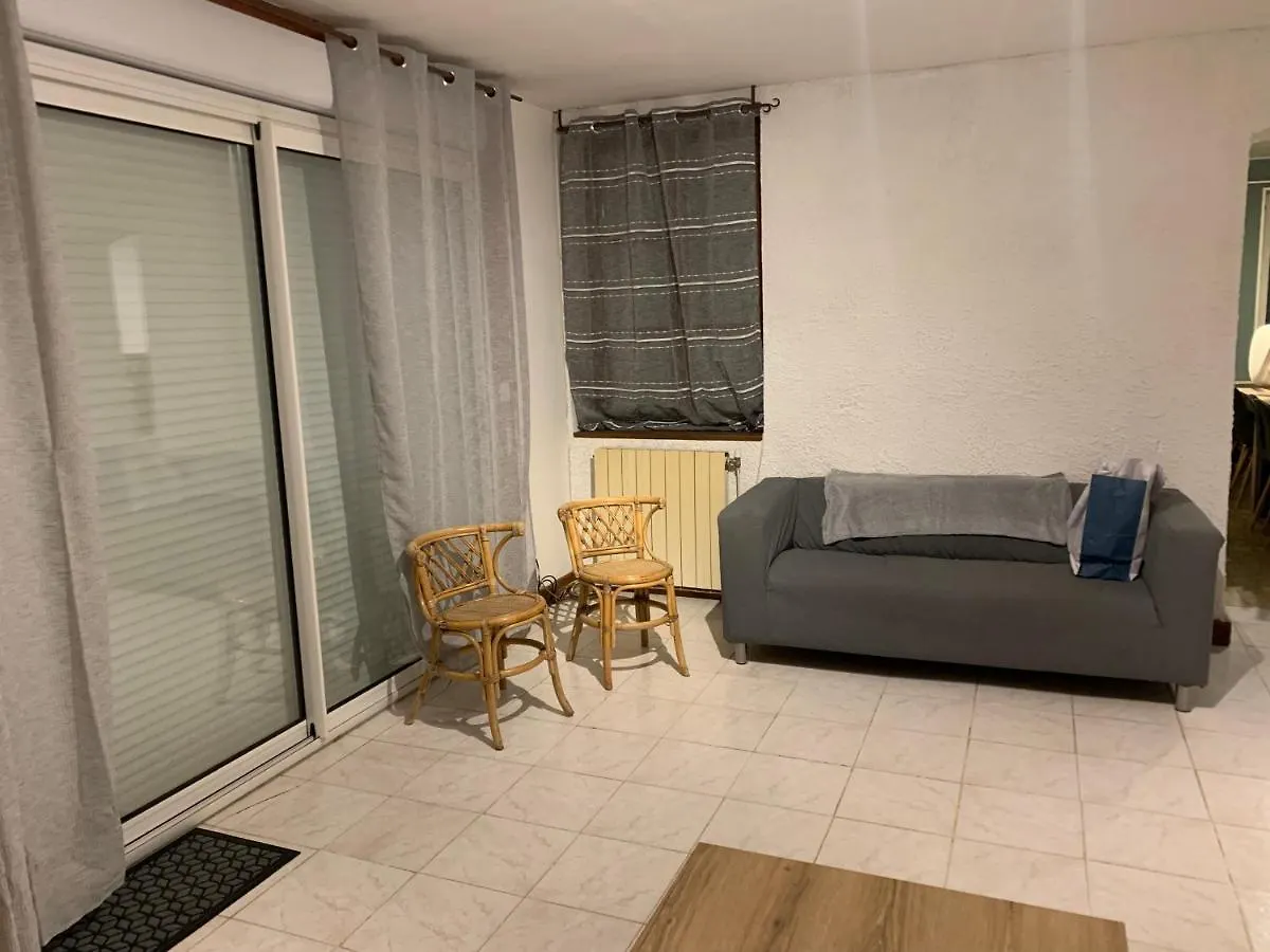 Le Gite De Felix - Maison Chaleureuse 190M2 - 6 Ch - 20Pers Sonnay 0*,