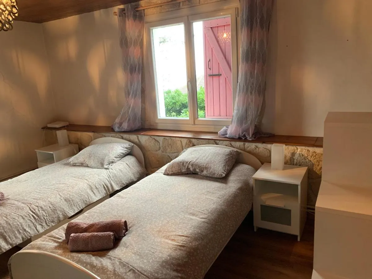 Semesterbostad Le Gite De Felix - Maison Chaleureuse 190M2 - 6 Ch - 20Pers Sonnay